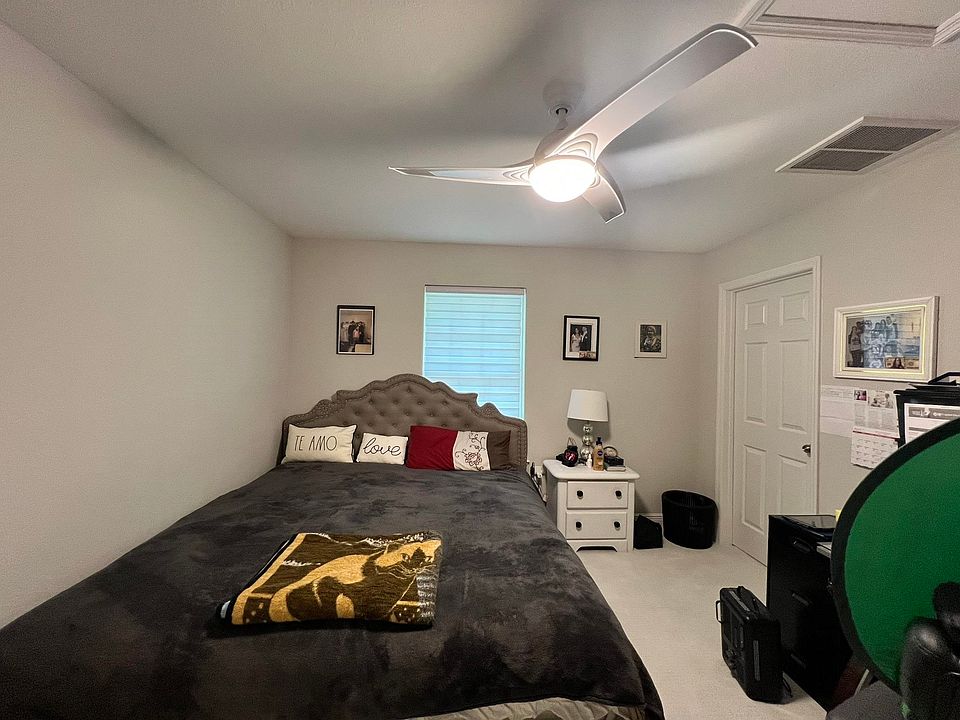 2nd image of 3241 Sawtooth Dr