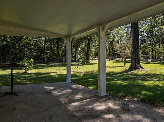 5th image of 10820 Sherwood Dr