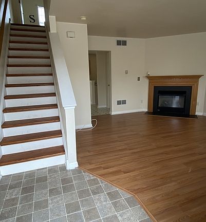 2nd image of 104 Rosie Dr