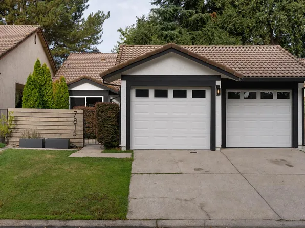 7815 Shimmer River Ln, Citrus Heights, CA 95610