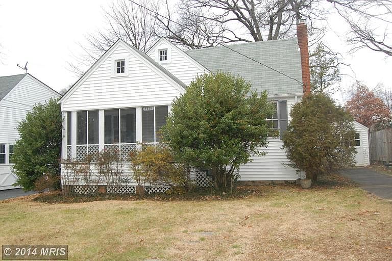 1st image of 4631 13th St N