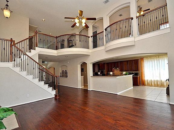 4th image of 5311 Riverstone Crossing Dr