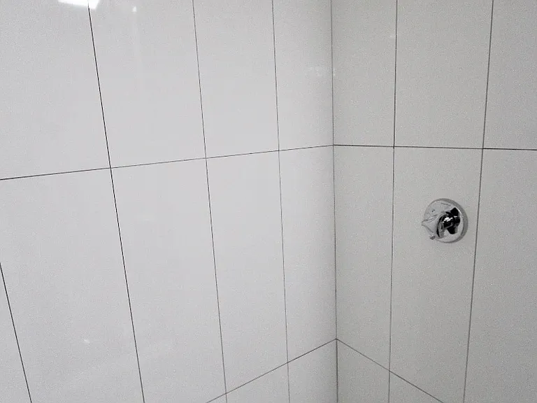 94 E Cottage St #3 — Photo 3