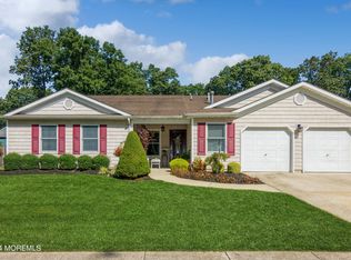 11 Weymouth Dr, Howell, NJ 07731