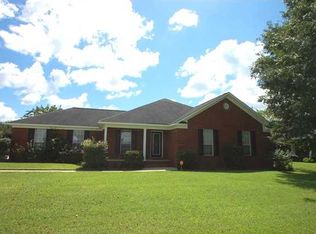 10077 Dairy Dr S, Mobile, AL 36695