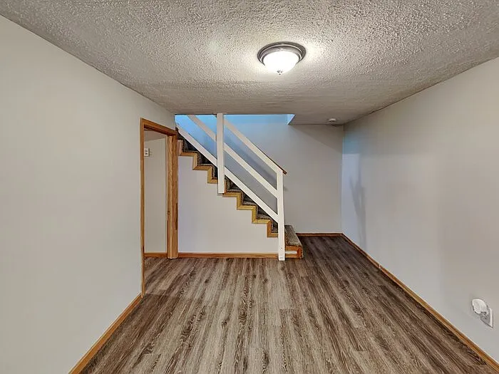 1218 Skillman Ave E — Photo 6