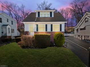 938 Grandview Ave, Union, NJ 07083
