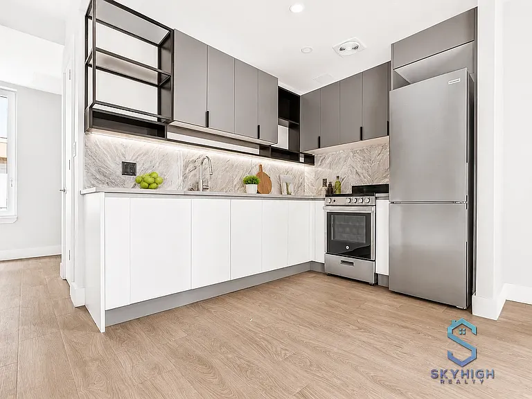 286 Linden Blvd #2B — Photo 3