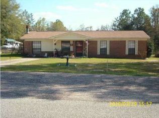 5175 Springdale Dr, Milton, FL 32570