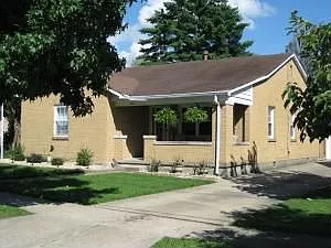 2022 Park Ave photo 1