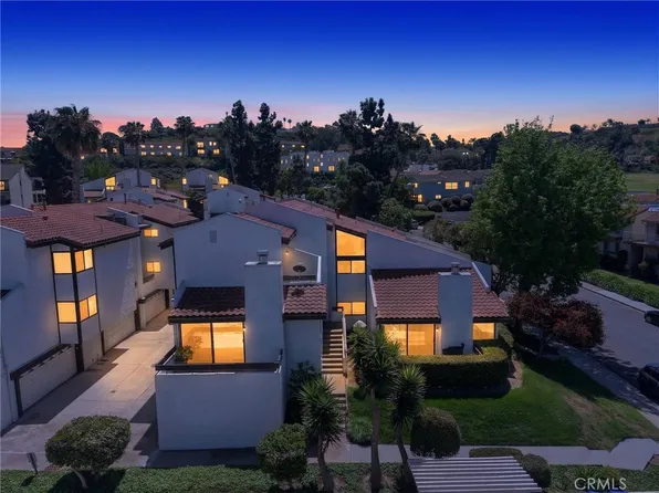 7526 Jerez Ct, Carlsbad, CA 92009