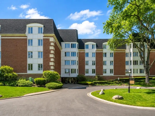 175 Lake Blvd APT 349, Buffalo Grove, IL 60089
