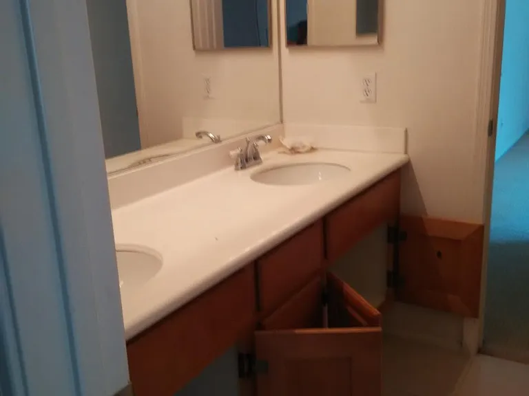 4972 Heritage Dr #4 — Photo 10