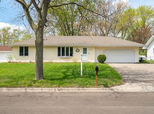 8684 Indahl Ave S, Cottage Grove, MN 55016
