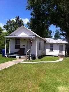 1st image of 905 Avenue D