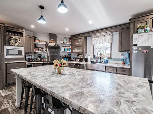 1029 Woodman Hill Road, Minot, ME 04258