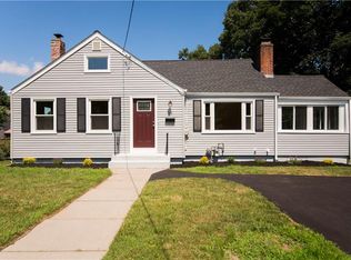 20 Central St, Warwick, RI 02886