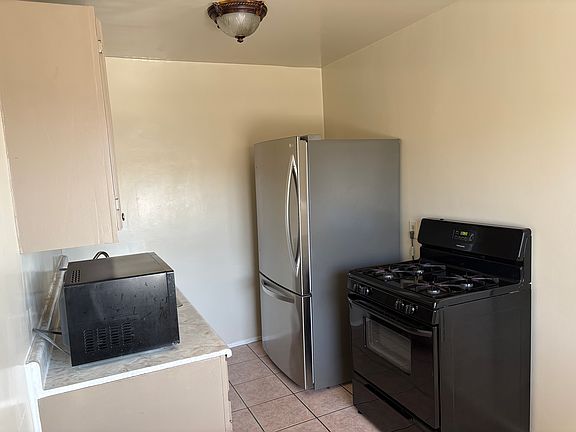 5th image of 5506 W Adams Blvd APT 4