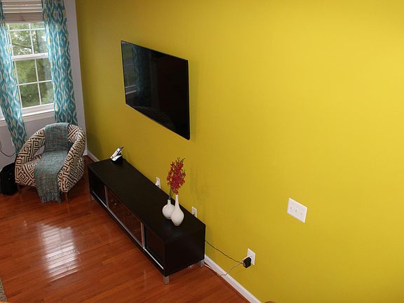 2nd image of 2495 Curie Ct #109