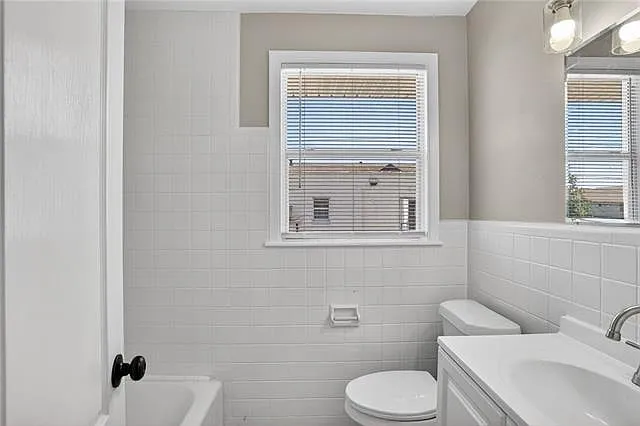 801 Live Oak St #B — Photo 12