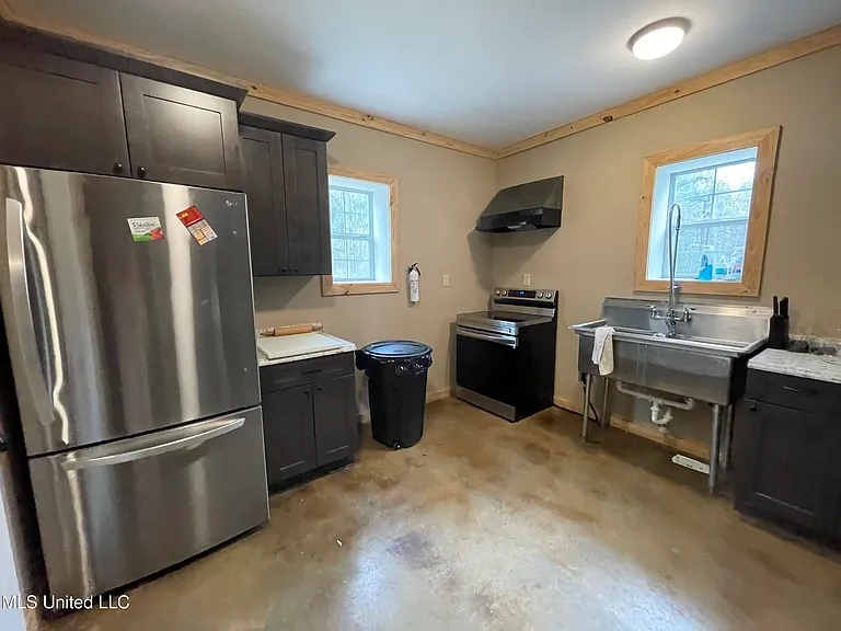 1291 Field Lark Ln NE — Photo 6