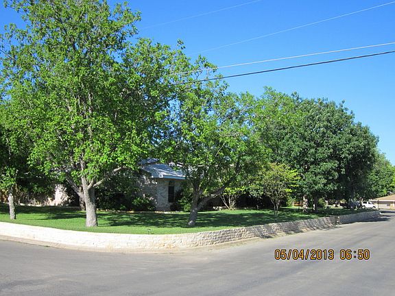 3rd image of 108 Wild Timber Dr