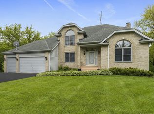 8105 S Hill Rd, Marengo, IL 60152