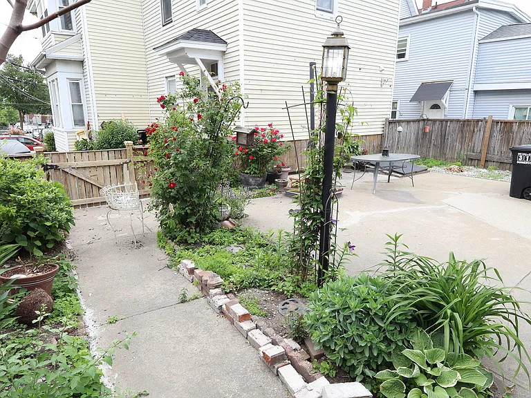 34R Rush St — Photo 36