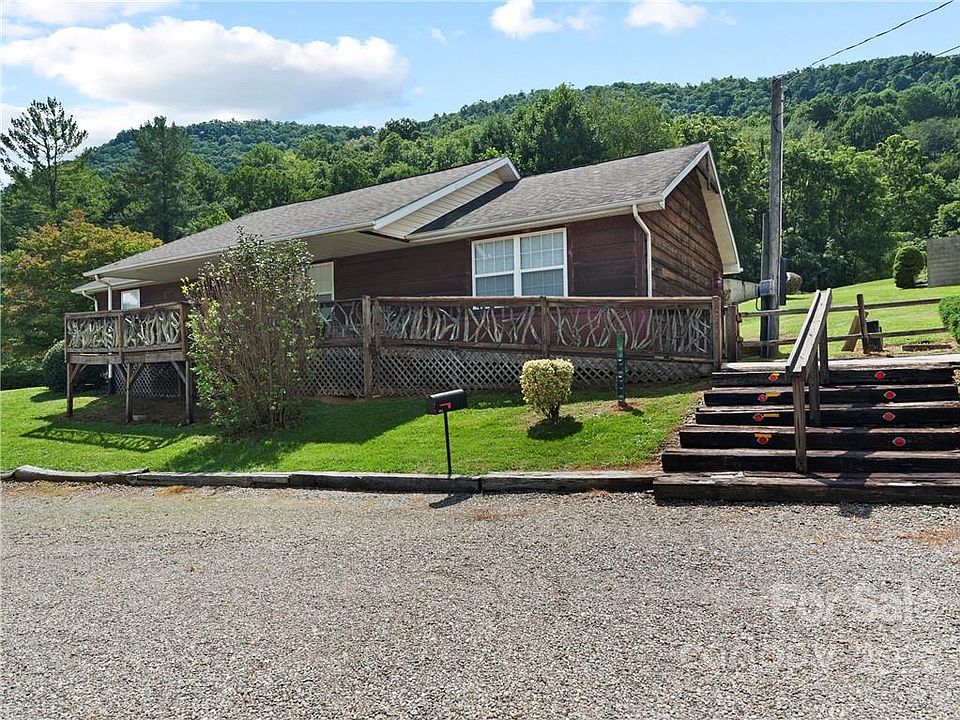 3211 Dellwood Rd, Waynesville, NC 28786 Zillow