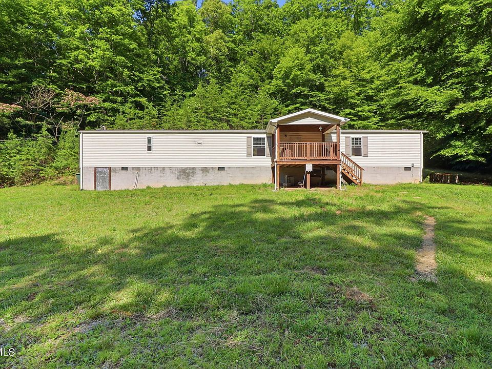 1st image of 195 Bow Dr
