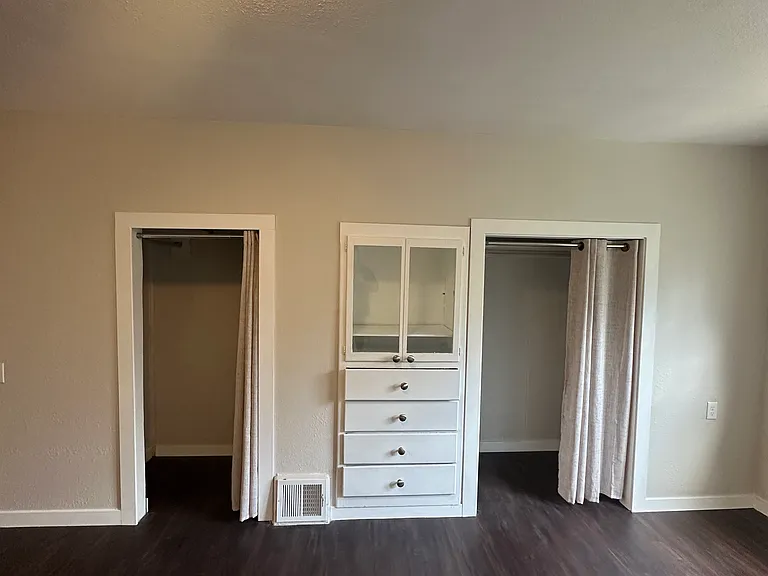 1740 Oxford St SE #9 — Photo 15
