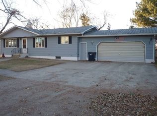 219 Anson St NE, Sykeston, ND 58486