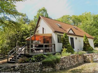 48 Hedgebog Mountain Rd, Naples, ME 04055