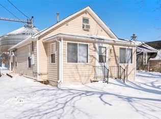 306 E 1st St, Woodward, IA 50276