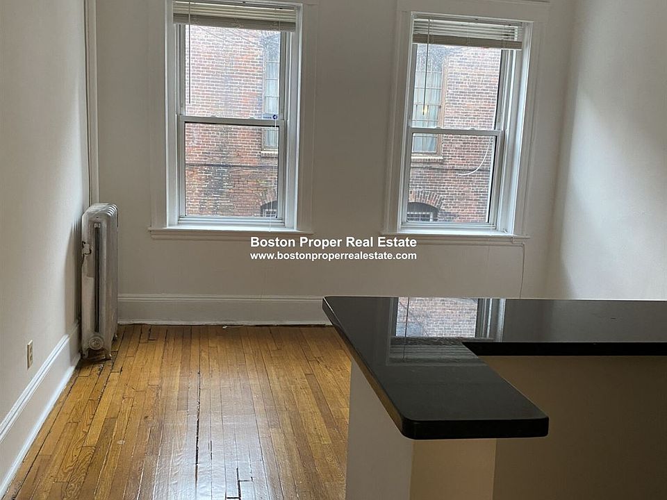 51 Queensberry St. #5 Boston - Fenway Unit Photo 3