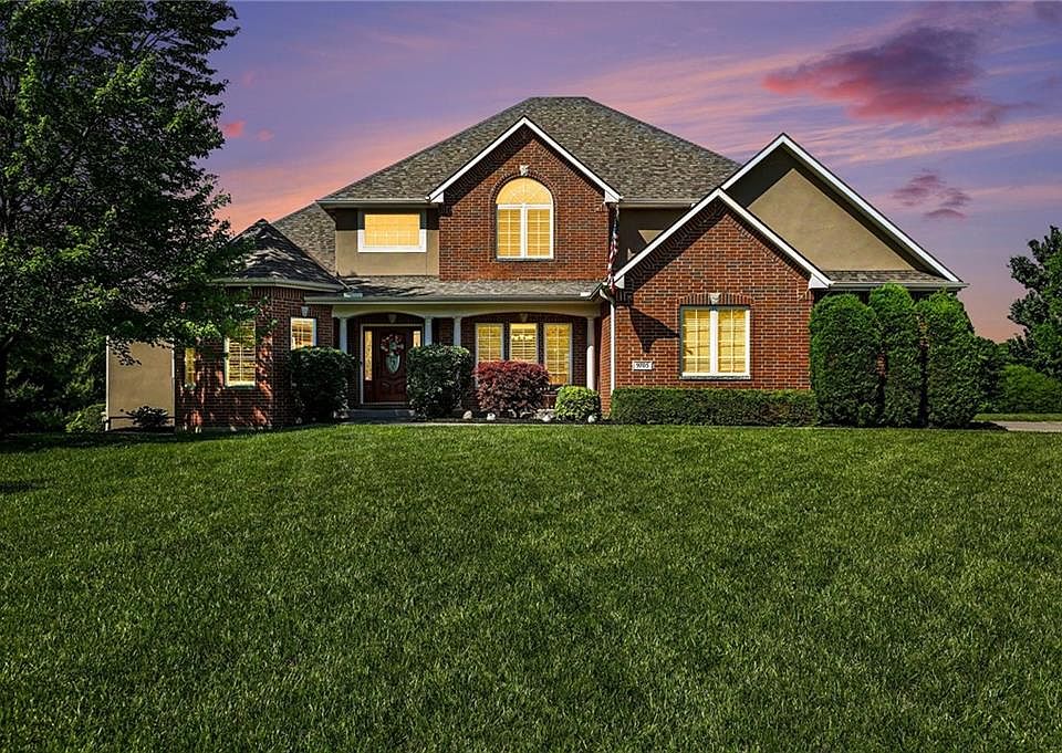1st image of 9705 NE Jacob Ln