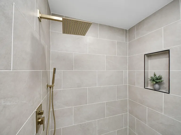 6249 Locke Ln — Photo 46