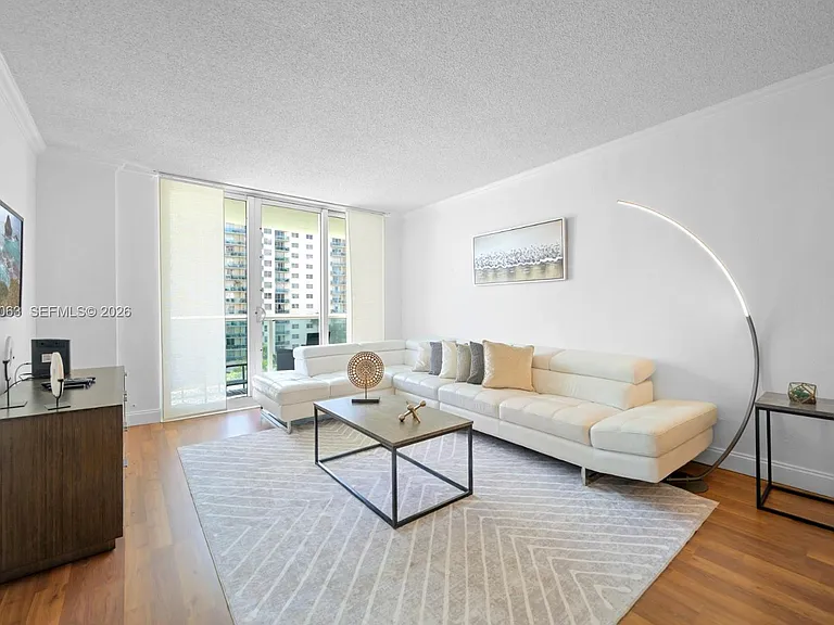 19380 Collins Ave #609 — Photo 4