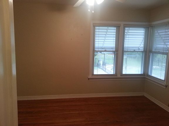 5th image of 5908 Victoria Ave