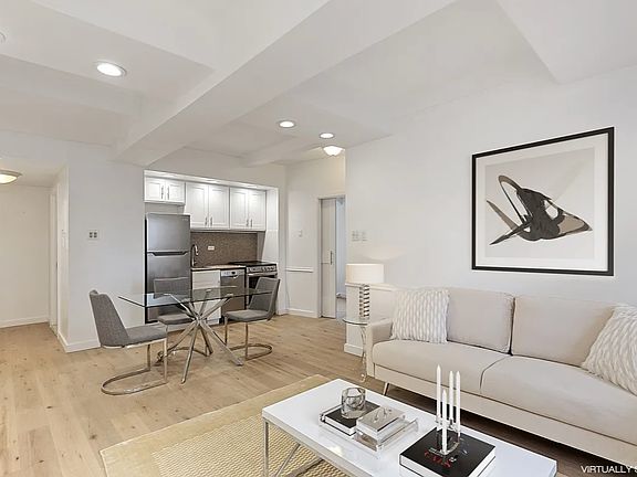 2nd image of 150 W 51st St APT 1607
