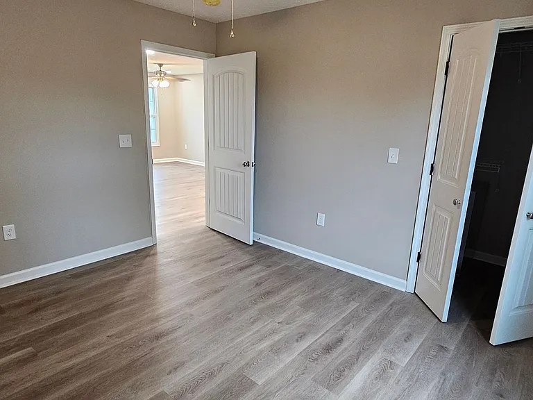 518 W Taylor St — Photo 10