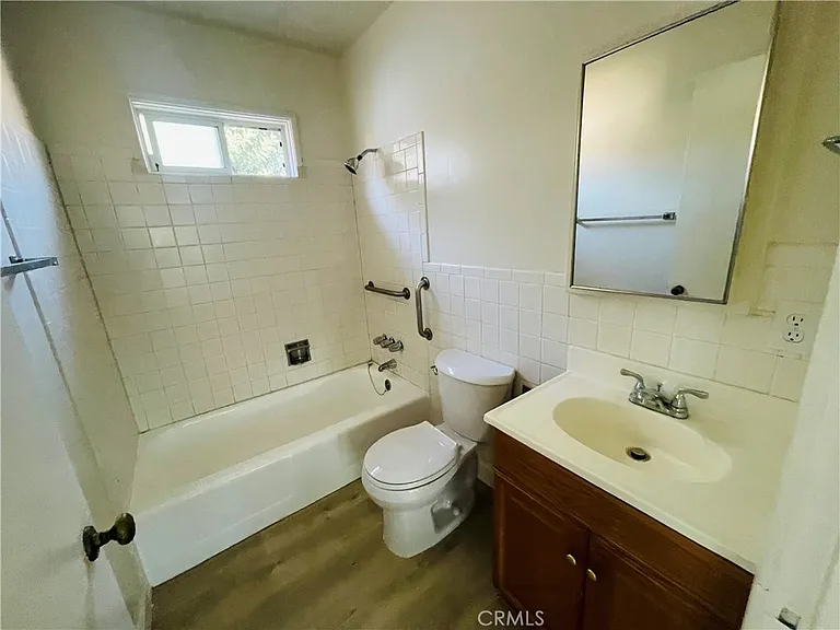 731 S Almansor St — Photo 7