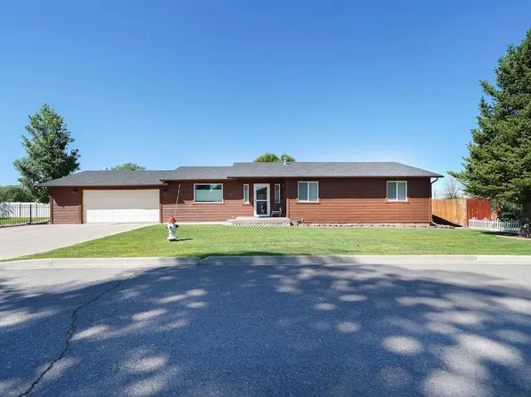 511 Redwood Ln, Rangely, CO 81648