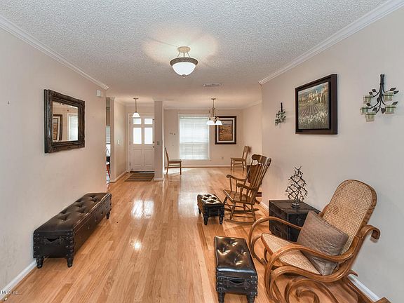 3rd image of 5480 Blue Pacific Dr
