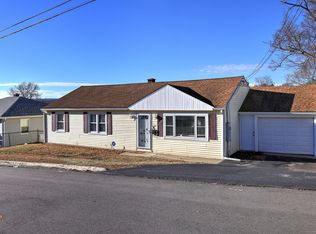 132 Norton St, Waterbury, CT 06708