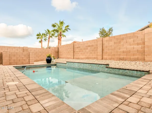 12684 N Brabant Dr, Marana, AZ 85653