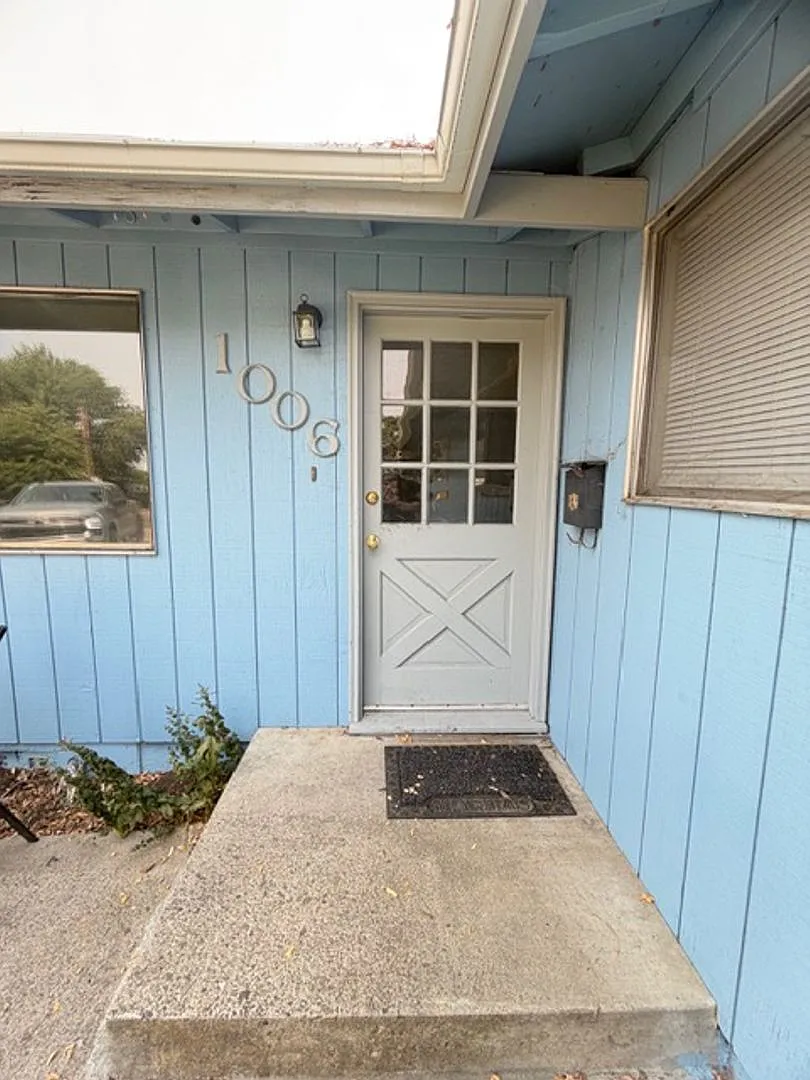 C Ave Duplexes P-127 — Photo 1