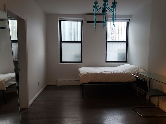4th image of 1198 Putnam Ave APT 1