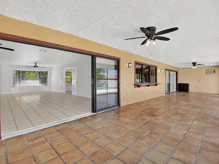 10157 La Reina Rd — Photo 43