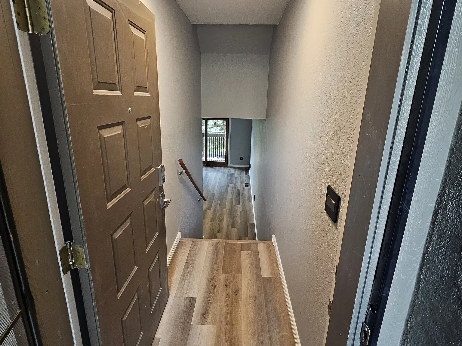 2605 N Pinon Rdg — Photo 3